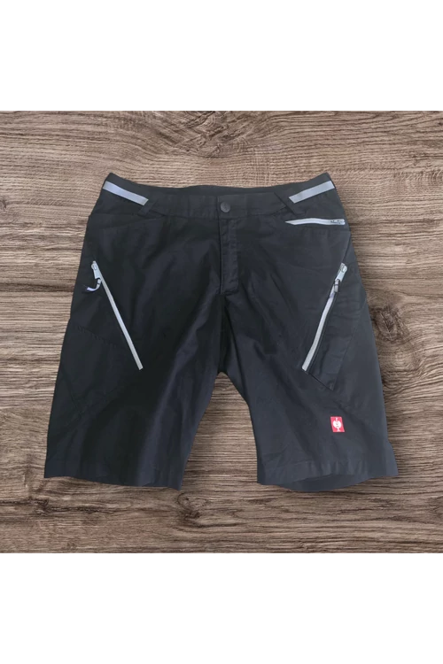 Pantalones cortos multibolsillos esambition